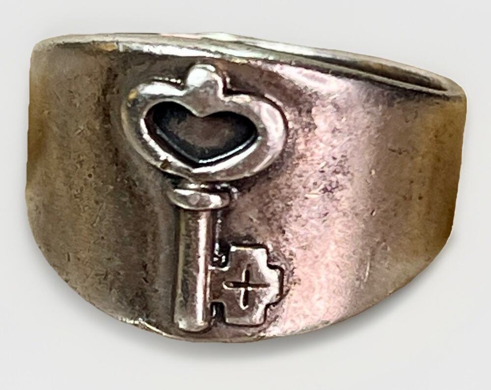 JAMES AVERY Key To My Heart Ring Size 6 Sterling Silver 925 Wide Band RETIRED